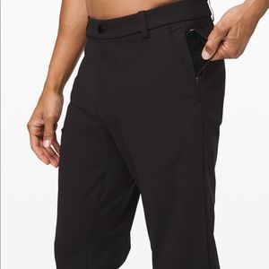 Lululemon commission pant Classic 34”L Size 36 BLK